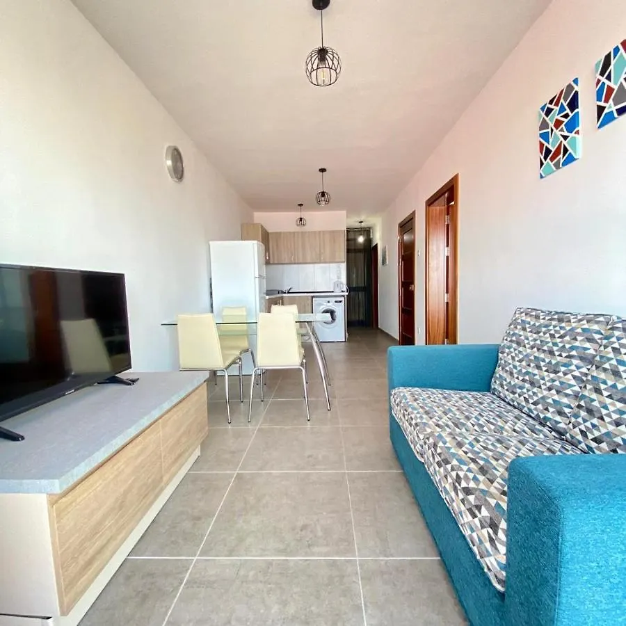 F1 - Modern Two Bedrooms Flat Sea View, St Julians Saint Julian's