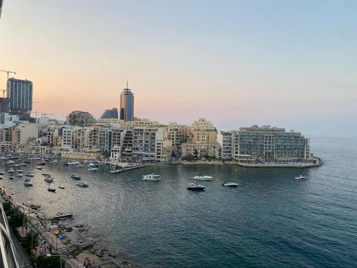 F1 - Modern Two Bedrooms Flat Sea View, St Julians Saint Julian's Malta
